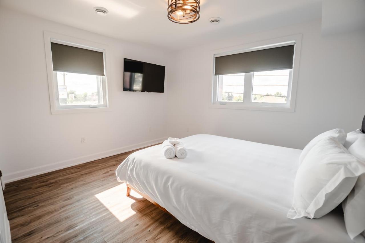 FEONHO - Modern 2-bedroom Central Apartment Cornwall Buitenkant foto